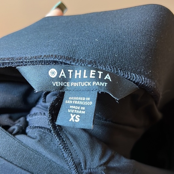 Athleta Venice Pintuck Pant Size XS - Picture 6 of 6